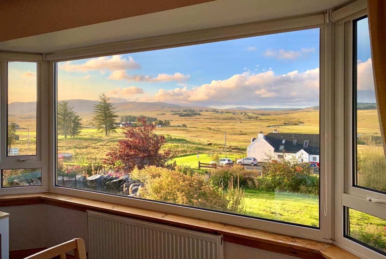 Blacksmith Holiday Home Near Portree In Central Skye Extérieur photo
